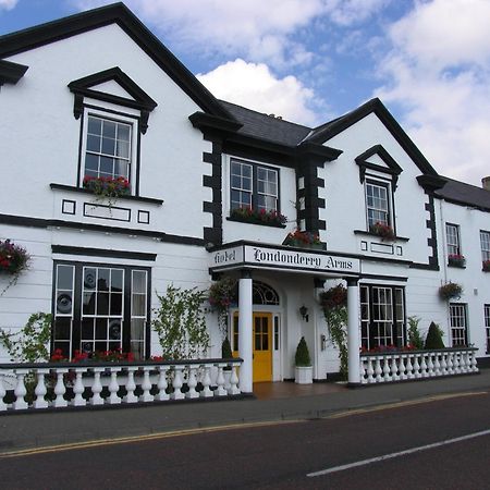 Londonderry Arms Hotel Карнлох Екстер'єр фото