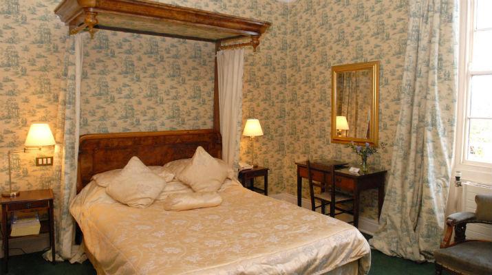 Londonderry Arms Hotel Карнлох Екстер'єр фото