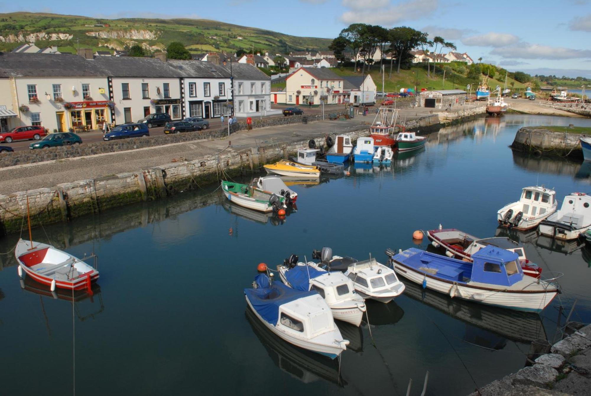 Londonderry Arms Hotel Карнлох Екстер'єр фото