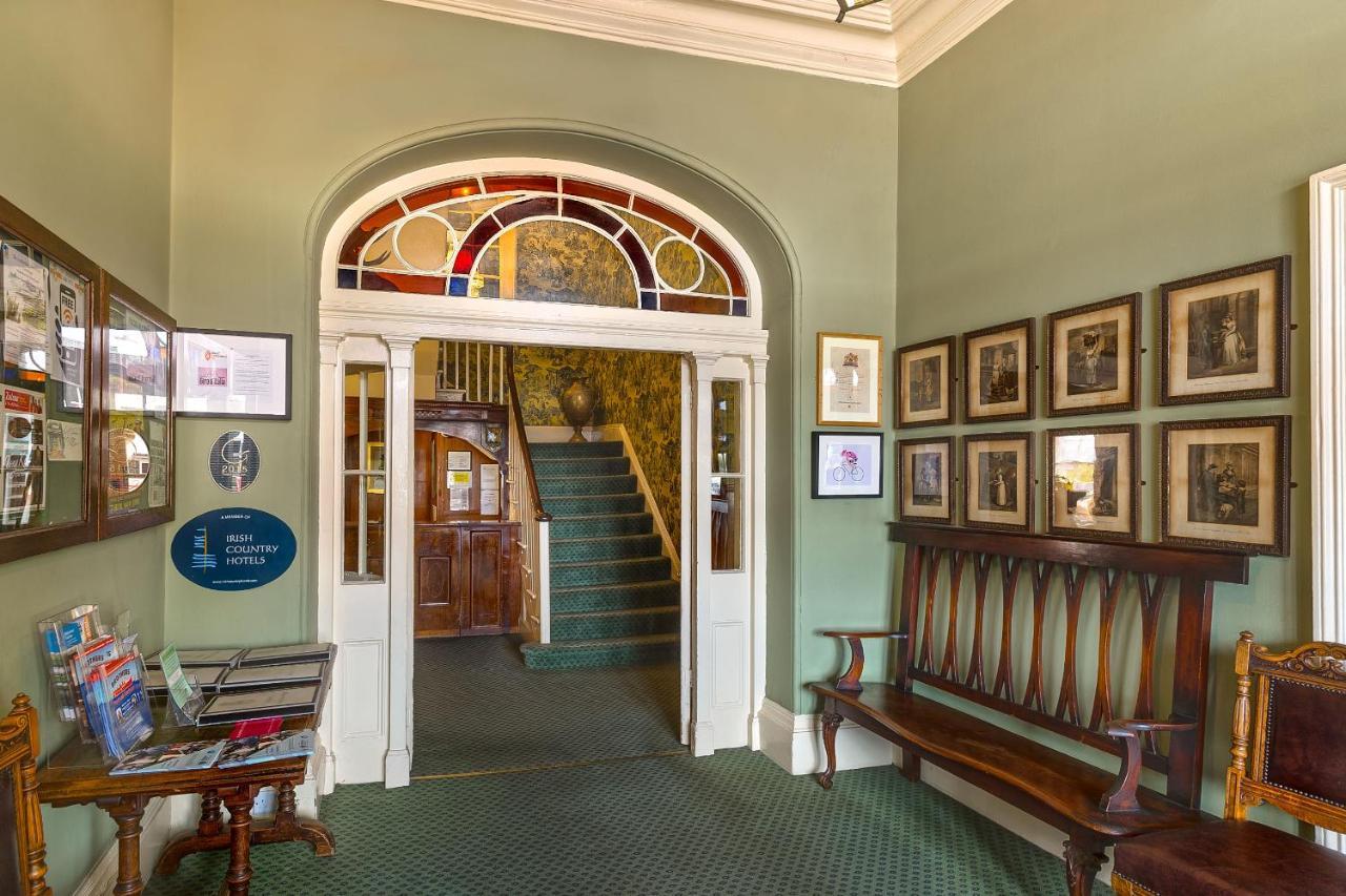 Londonderry Arms Hotel Карнлох Екстер'єр фото