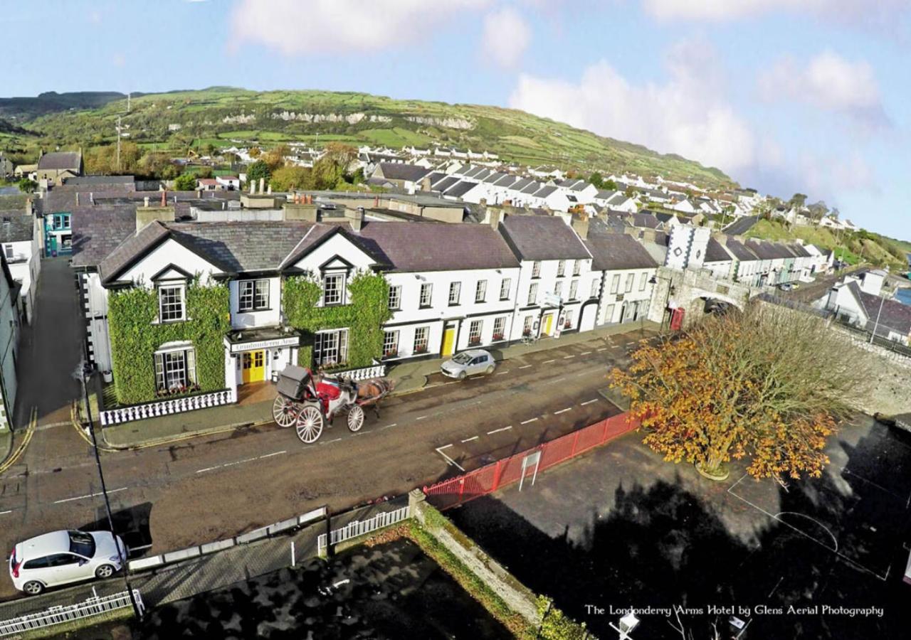 Londonderry Arms Hotel Карнлох Екстер'єр фото