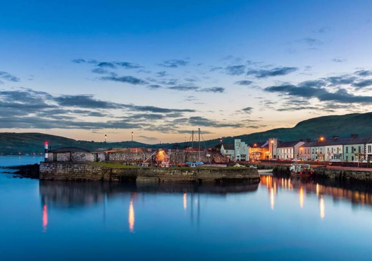Londonderry Arms Hotel Карнлох Екстер'єр фото